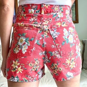Vintage Red Denim White Floral Shorts High Rise FLAW 5-pocket Women’s Size 4